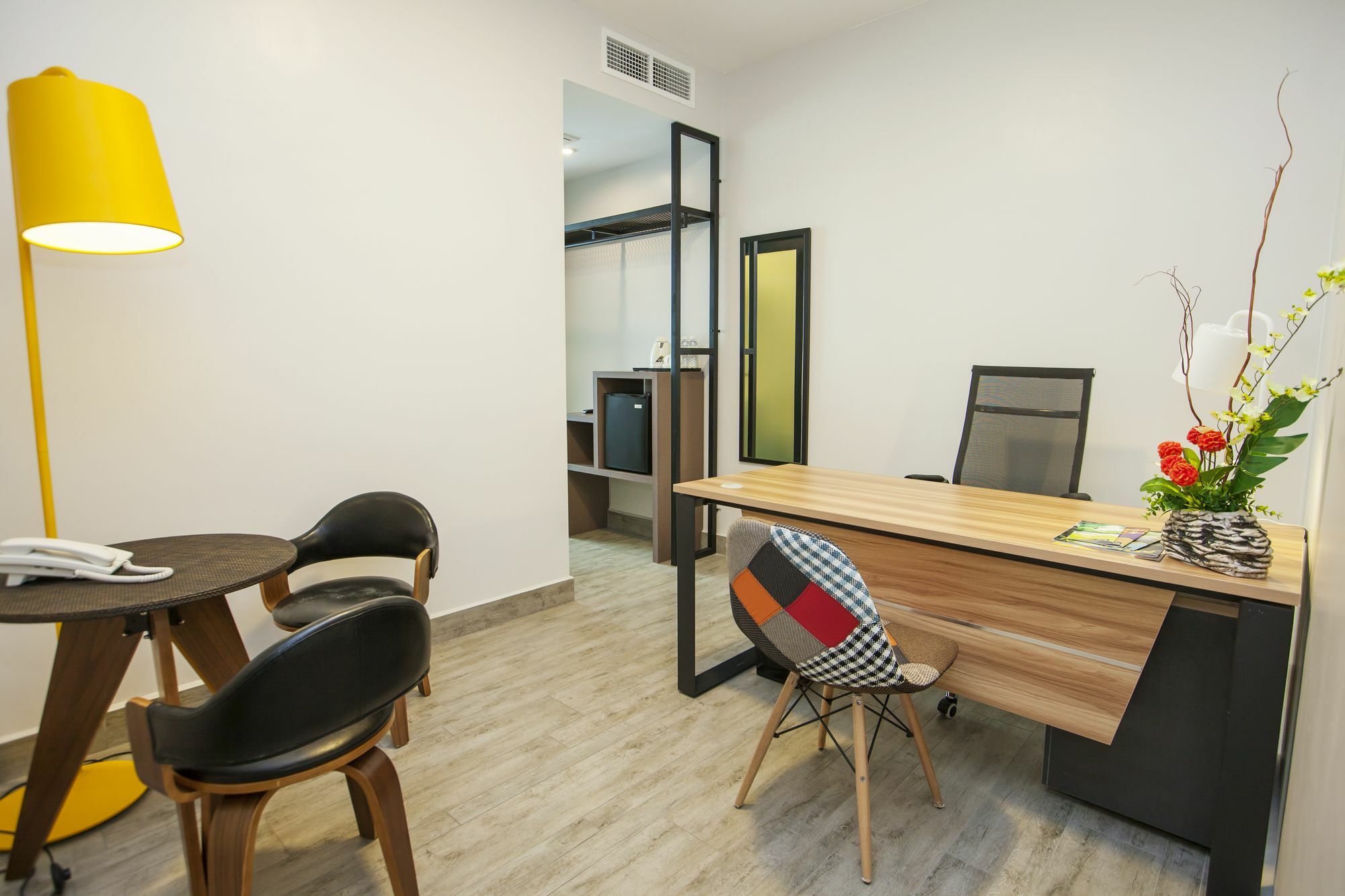 Bzz Hotel Skudai Exterior photo
